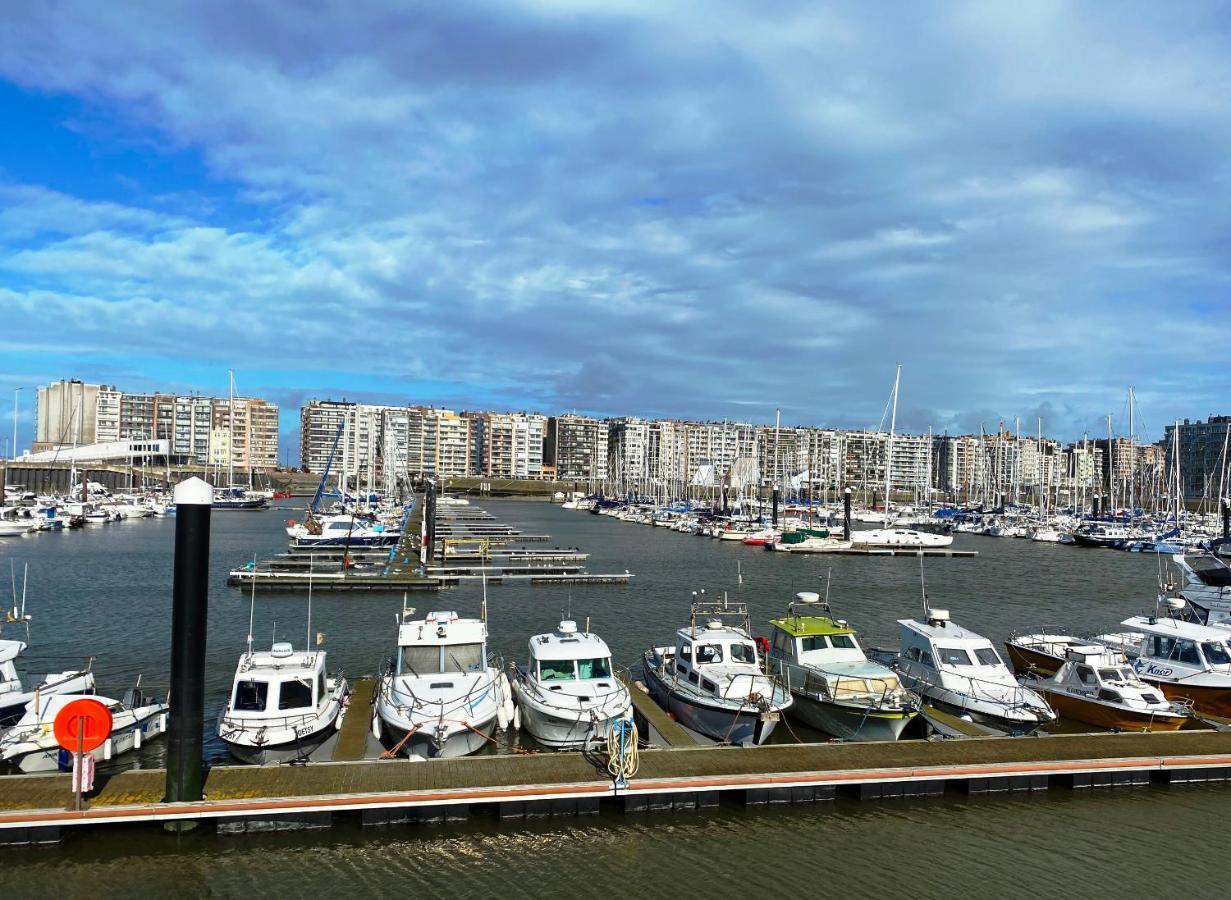 Zeeparel Duplex Loft Apartment Blankenberge Bagian luar foto