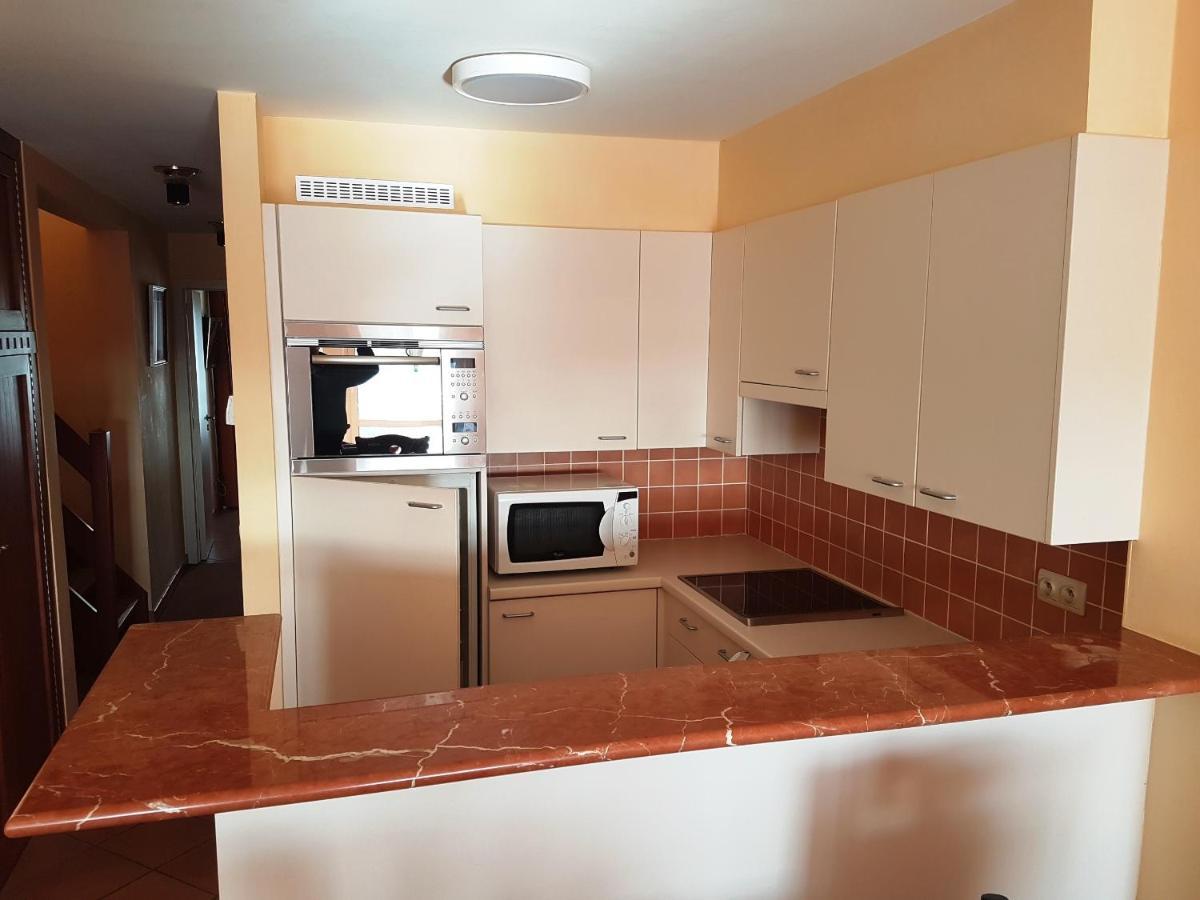 Zeeparel Duplex Loft Apartment Blankenberge Bagian luar foto